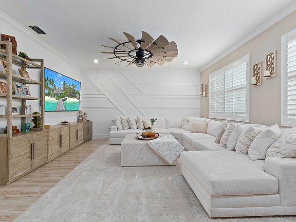 5th image of 10255 SW Orana Dr