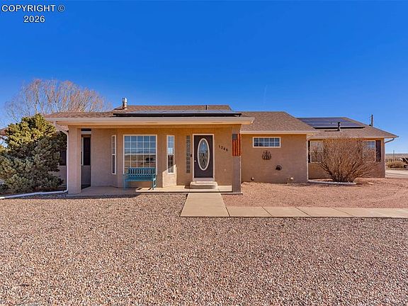 2nd image of 1349 E Kiva Dr