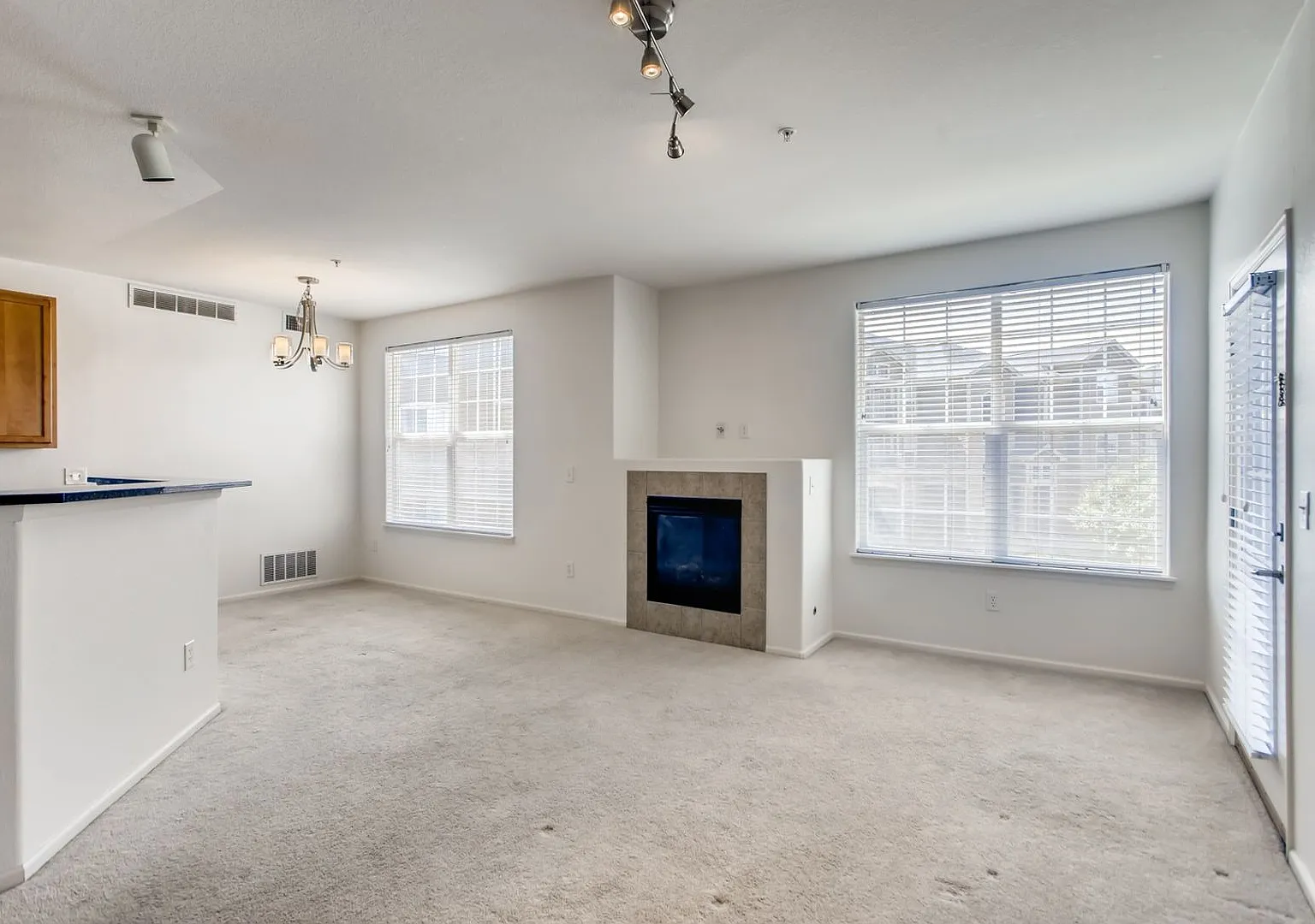 Charming 2BR Condo in Erie — Photo 4