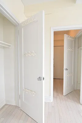 Rented by Bohemia Realty Group | media 20