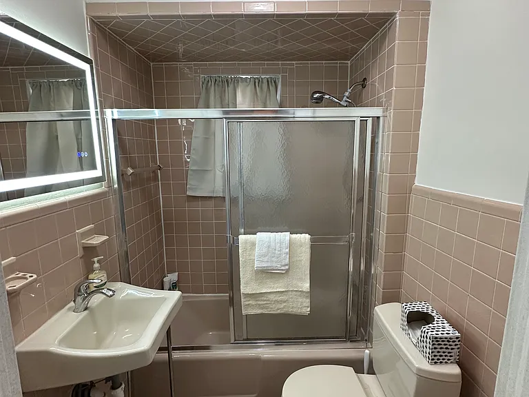 481 Centre St #2 — Photo 11