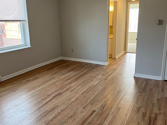 2nd image of 1007 E 42nd St