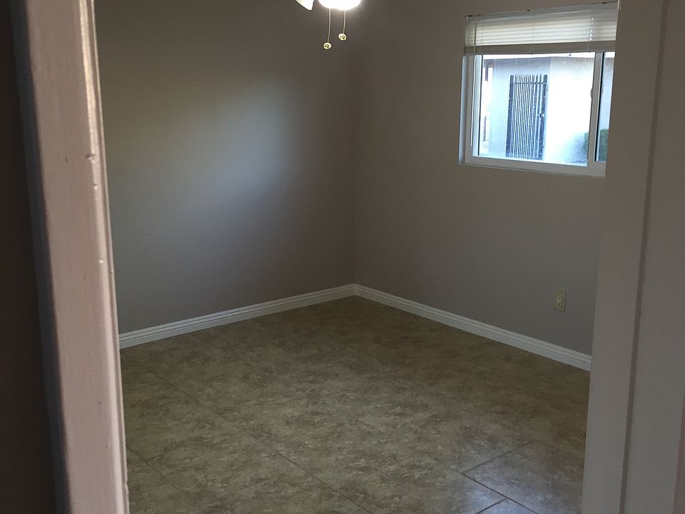 1st image of 385 Vernon Dr APT B