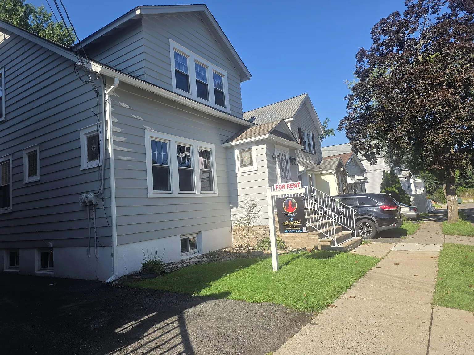 2 bed, $2,200 — Photo 1