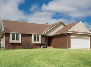 406 W Woodland Dr, Derby, KS 67037