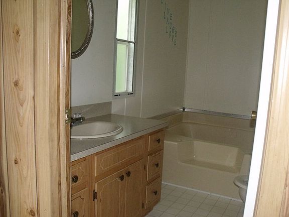 3rd image of 192 Hallmark Estates Dr
