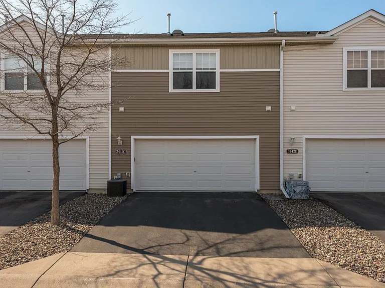 3442 Hazel Trl #C — Photo 11
