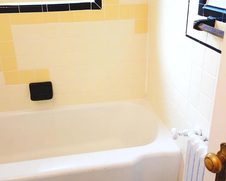 8210 Greenwood Ave — Photo 28