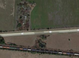 1875 Highway 90, Weimar, TX 78962