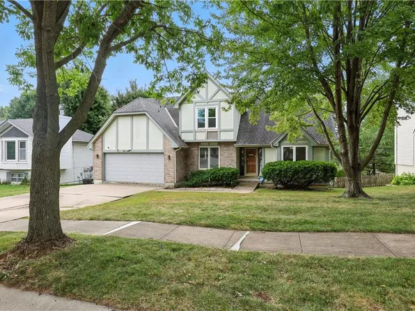 1307 NE 86th St, Kansas City, MO 64155