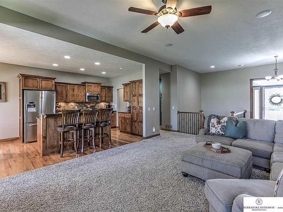 5th image of 3242 Cherrywood Dr