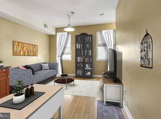 909 N 19th St #B, Philadelphia, PA 19130