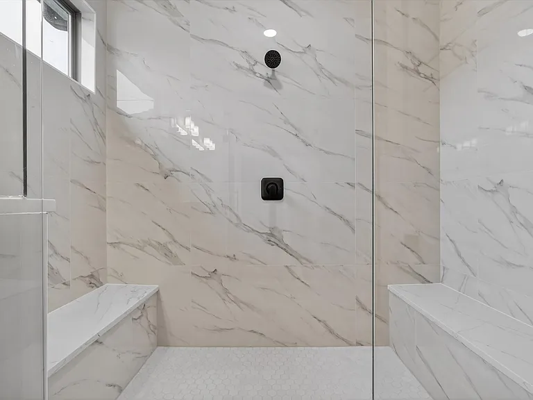 5704 Wayside Dr — Photo 17