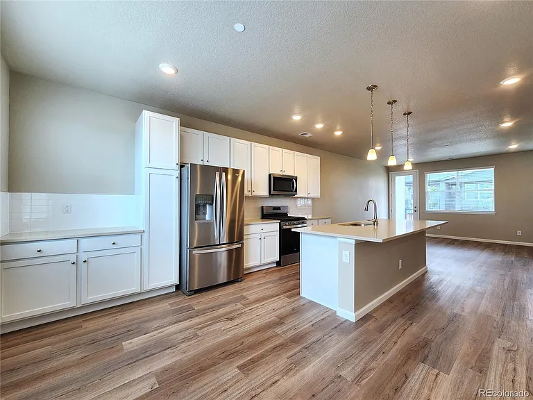 7035 Cumbria Ct — Photo 8
