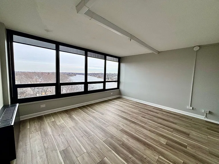 Rock River Tower — Photo 91