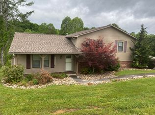 Proffitt Springs Rd, Maryville, TN 37801