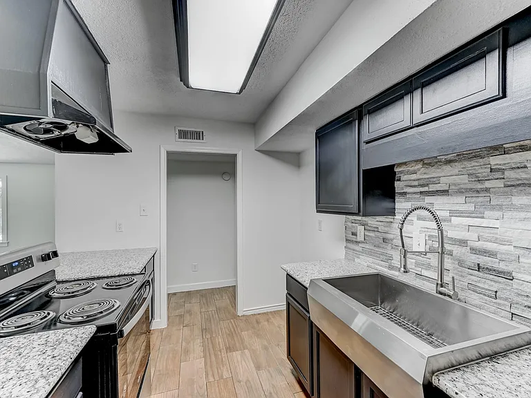 24010 Palo Dura Dr — Photo 11