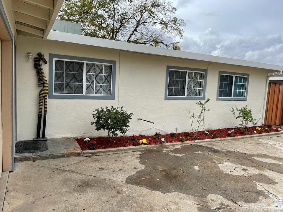 1st image of 6405 Channing Dr