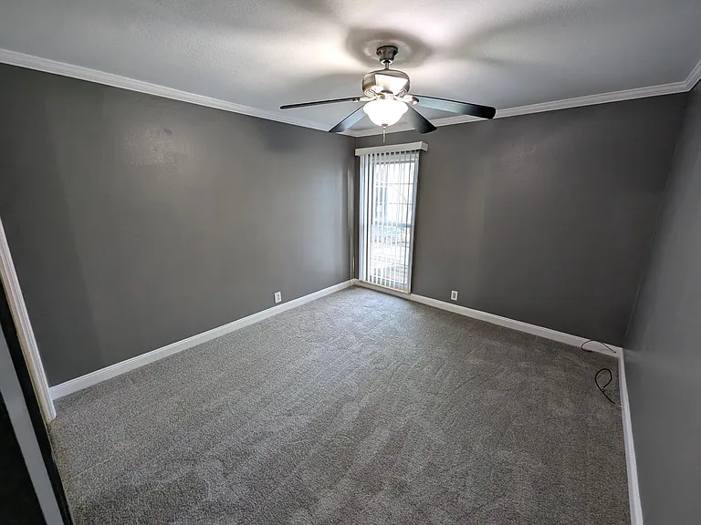 1699 Laguna St #201 — Photo 5