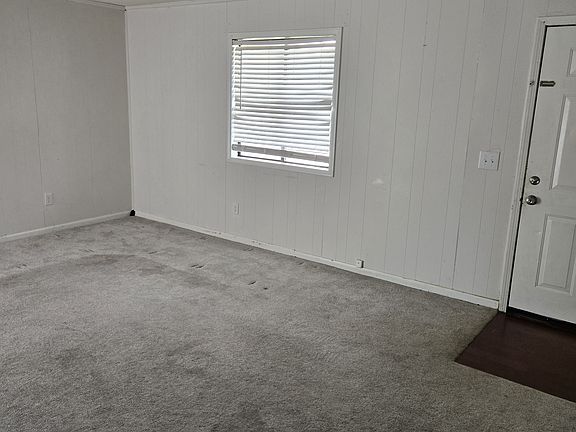 3rd image of 36 Rock Castle Rd #A