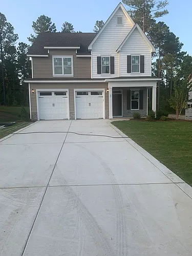 65 Kensington Dr Photo 1