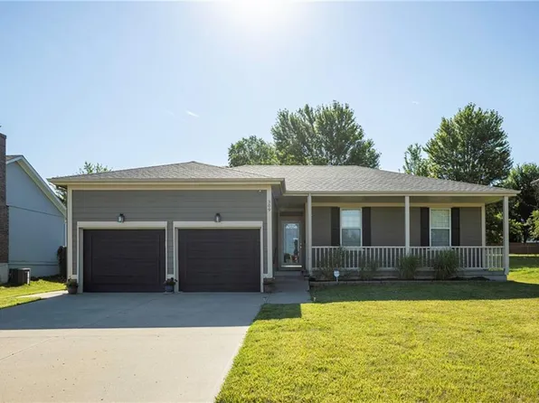 309 Apple Valley Pkwy, Belton, MO 64012