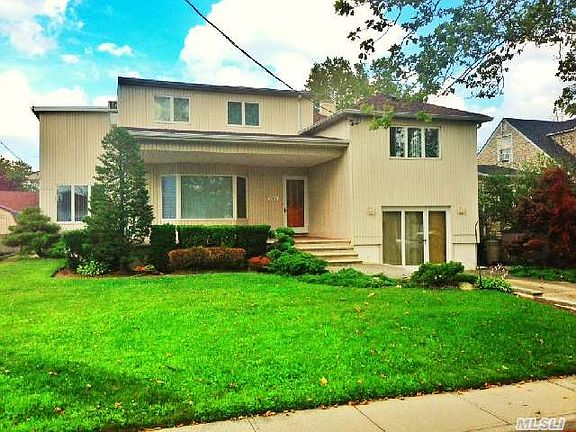2nd image of 234 Harrison Ave