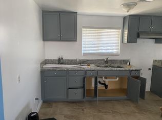 1020 Owens St #A, Bakersfield, CA 93305