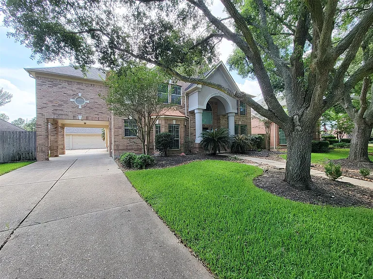 914 Ivory Ridge Ln — Photo 3