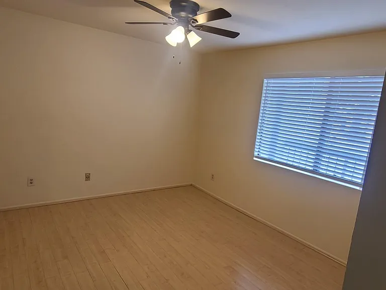 4444 Avocado St #103 — Photo 8