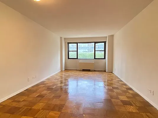 Rented by REAL New York | media 1