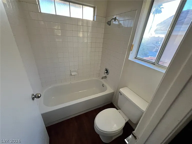 332 Cavalla St — Photo 16