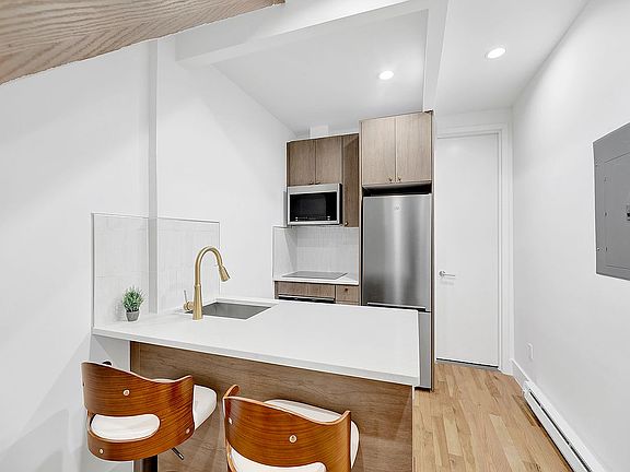 4th image of 811 Classon Ave APT 3D