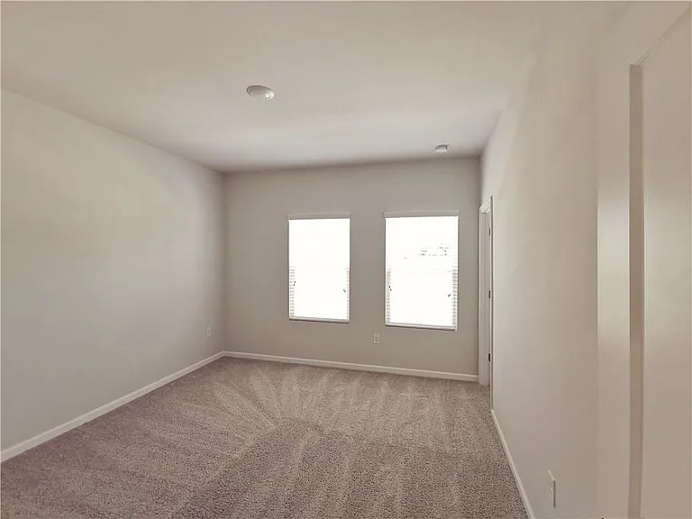 154 Green Love Ln — Photo 35