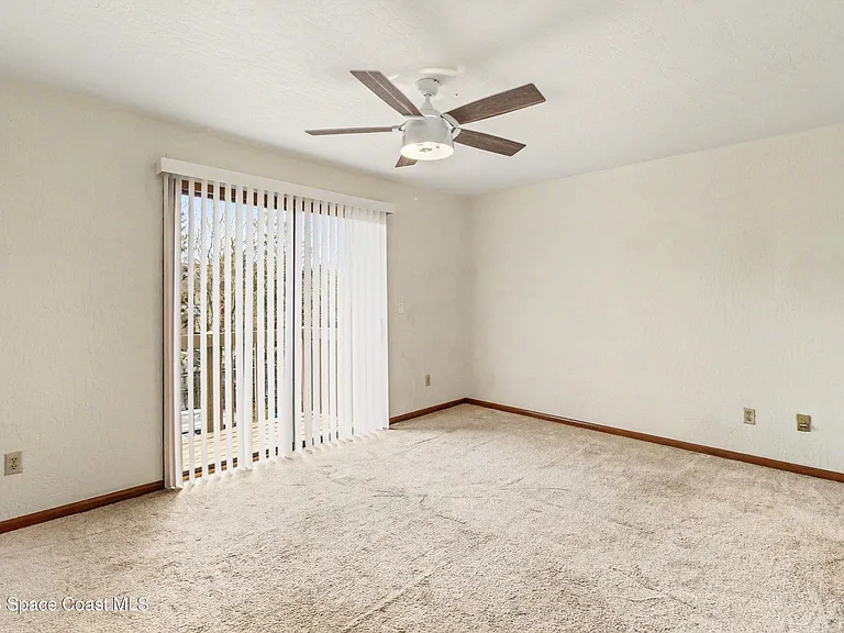1123 Tree Ridge Ln NE — Photo 14