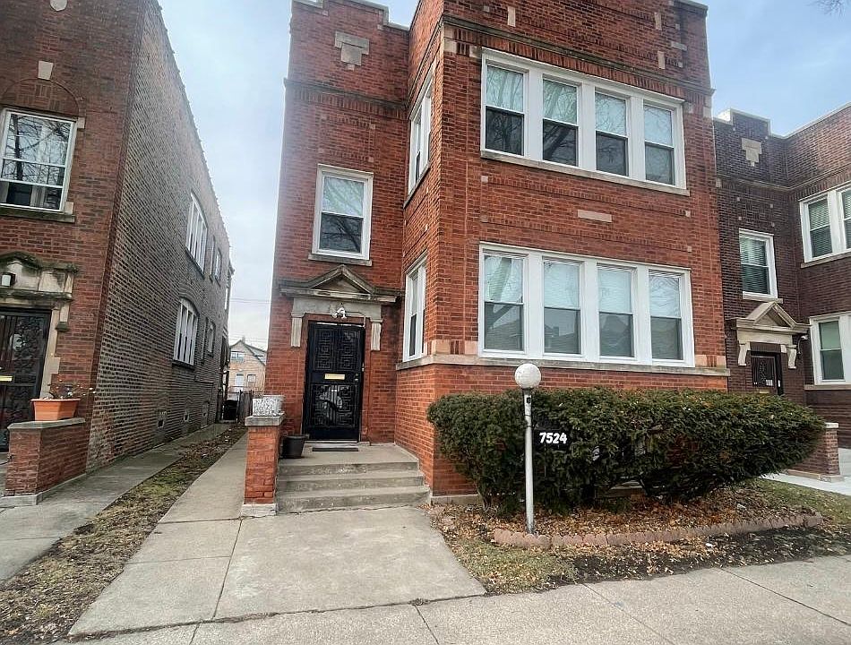 1st image of 7523 S Eberhart Ave #2
