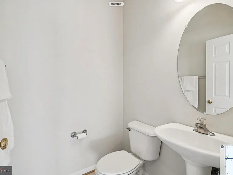 8555 Wyngate Manor Ct — Photo 8