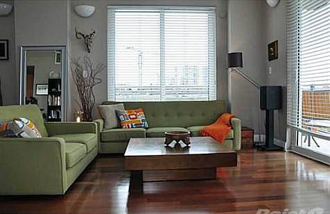 5th image of 455 NE 25th St APT 506