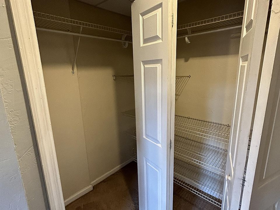 1st image of 547-549 Lincoln Ave
