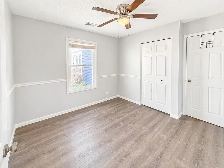 828 Huron Ct — Photo 9