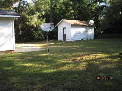 3rd image of 4570 Pinedale Dr
