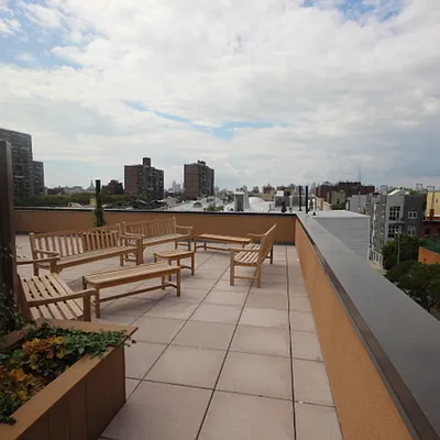 Rented by Nooklyn NYC LLC | media 136