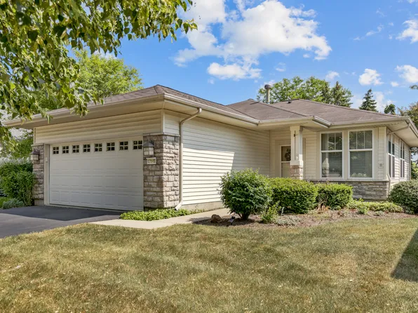 13149 Shirley Ln, Huntley, IL 60142