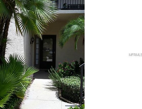 2nd image of 3015 Red Oak Ct APT 101