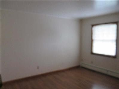 5th image of 14 Albertson St APT 5