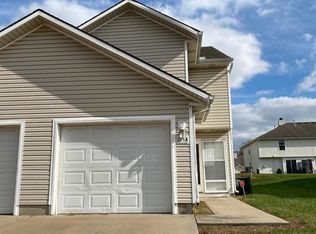 105 NE Dogwood St APT A, Oak Grove, MO 64075