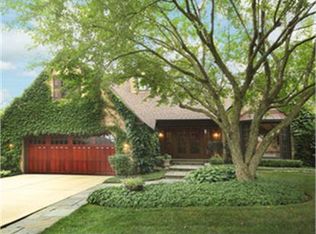 934 Stanton Dr, Naperville, IL