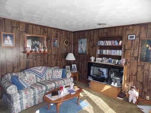 2nd image of 60 Dudley Dr