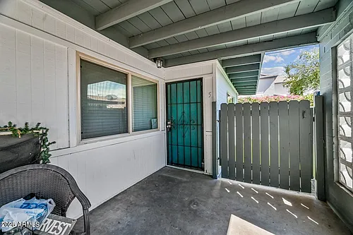 1518 W Colter St #5 Photo 1