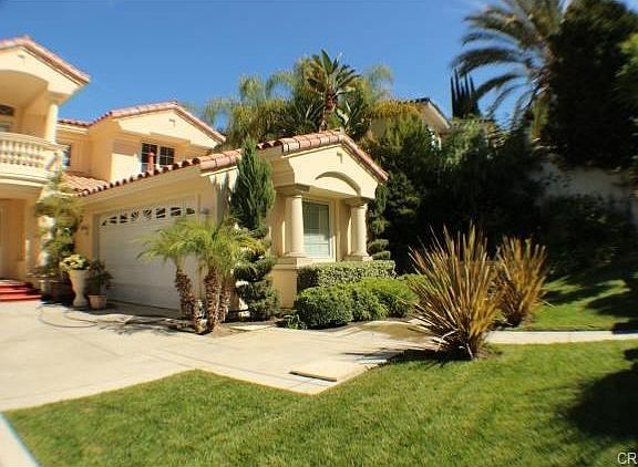 4th image of 2809 Countrywood Ln